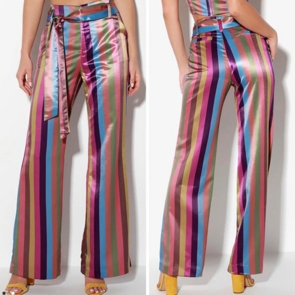 Honey punch gwen purple multi stripe high waist, flare leg pants, medium